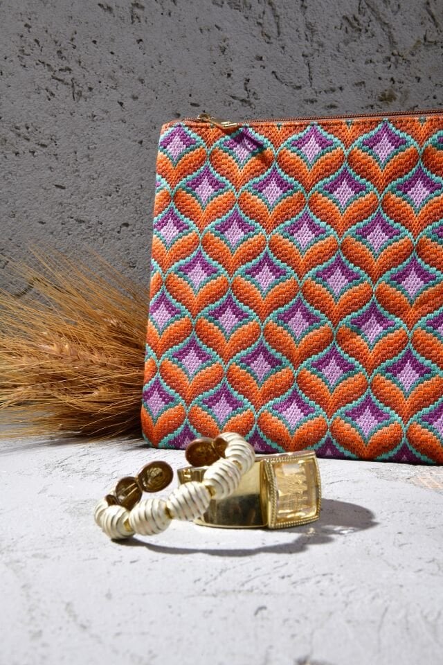 AZURE NAKIŞ İŞLEMELİ CLUTCH