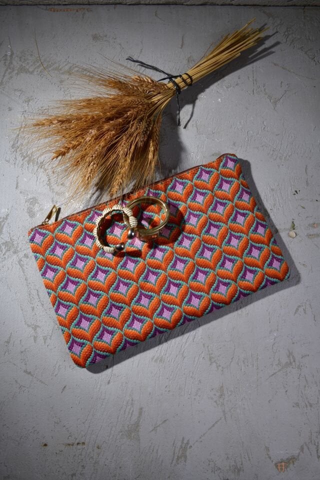AZURE NAKIŞ İŞLEMELİ CLUTCH