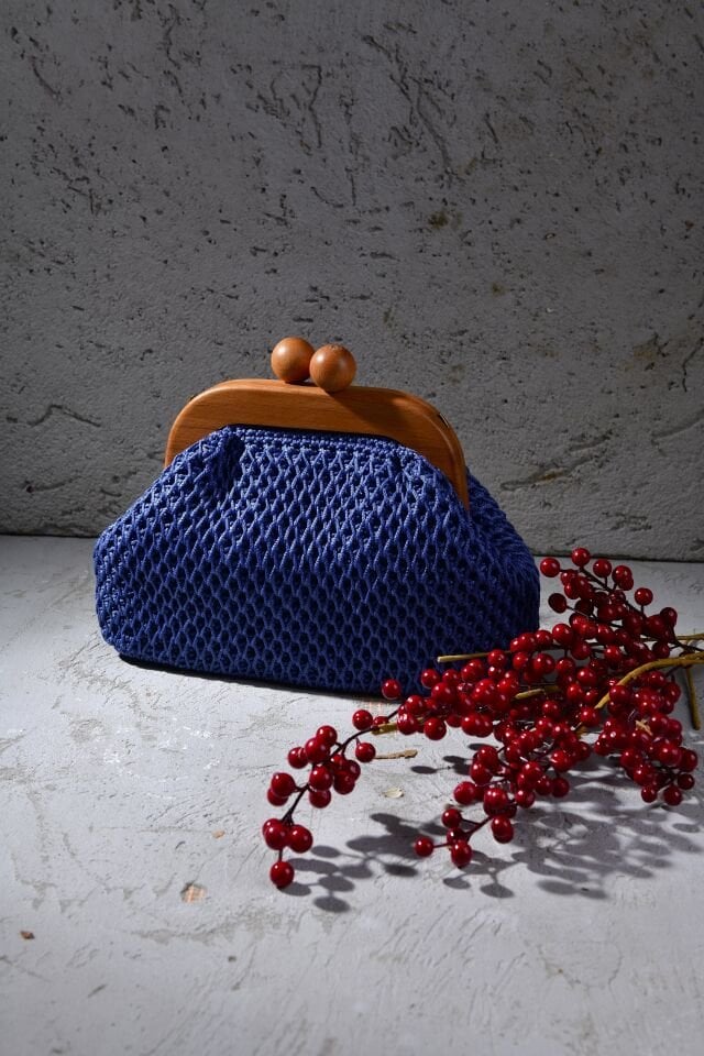 ELIOSE CLUTCH