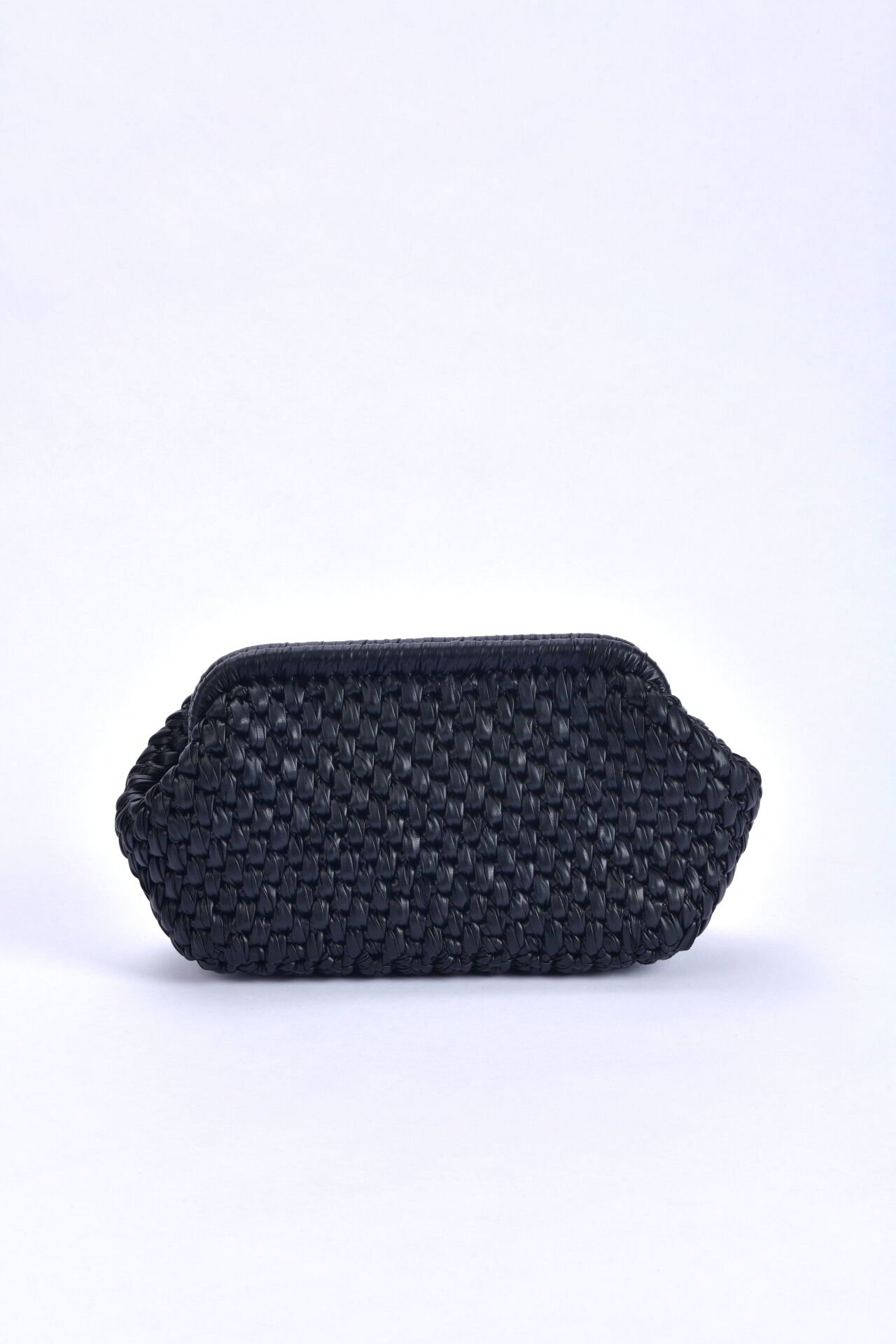 NUVE DERİ DOKULU POUCH BAG