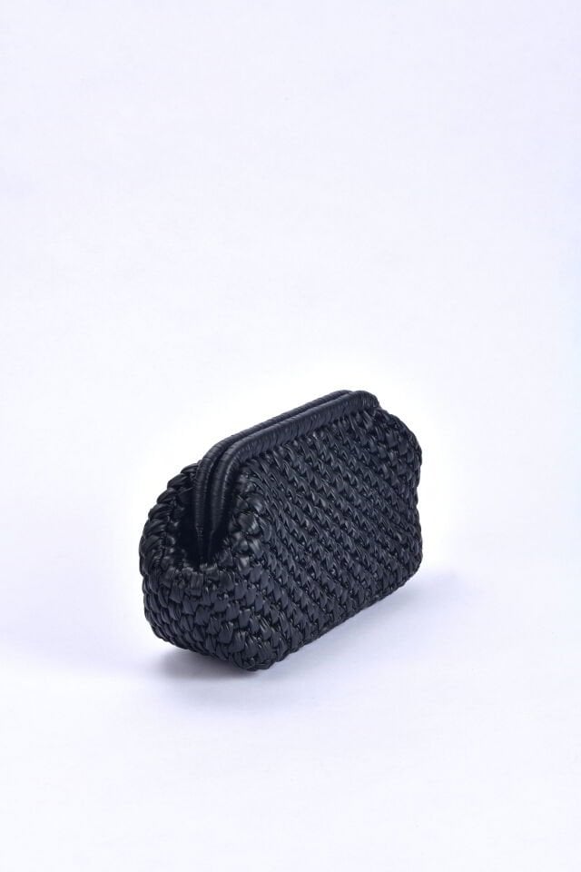 NUVE DERİ DOKULU POUCH BAG