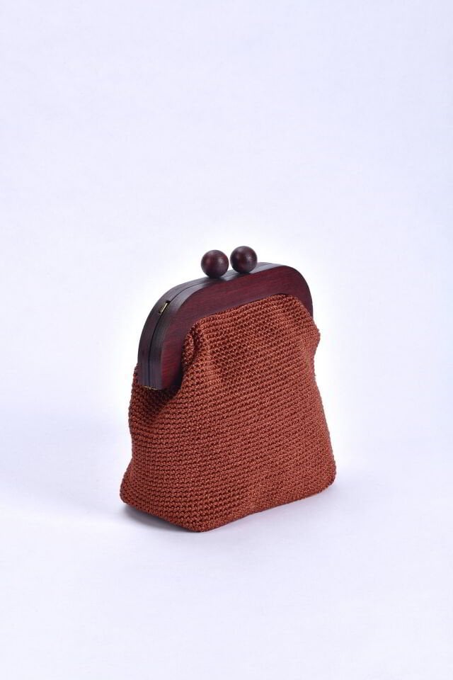ELVA CLUTCH BAG